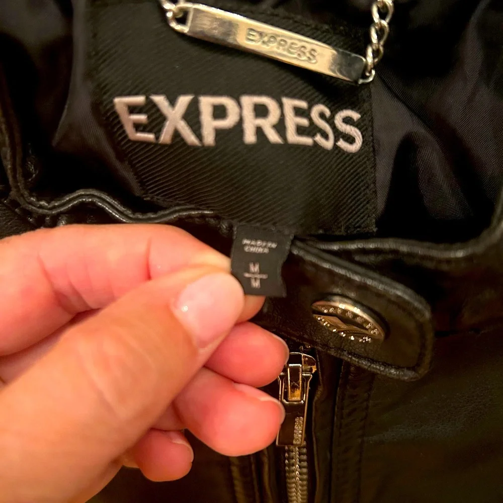 Like New Express Quilted Black Leather Jacket😍🖤😎 - Picture 3 of 6